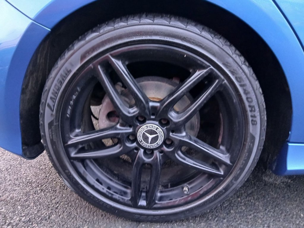 Used Mercedes-Benz A-Class 2015 for sale - 77421917: Photo 8