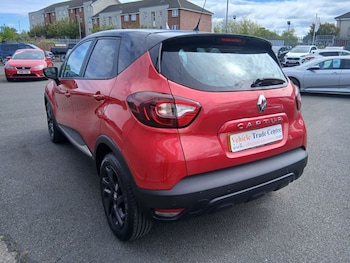 Used Renault Captur 2018 for sale - 78401337: Photo