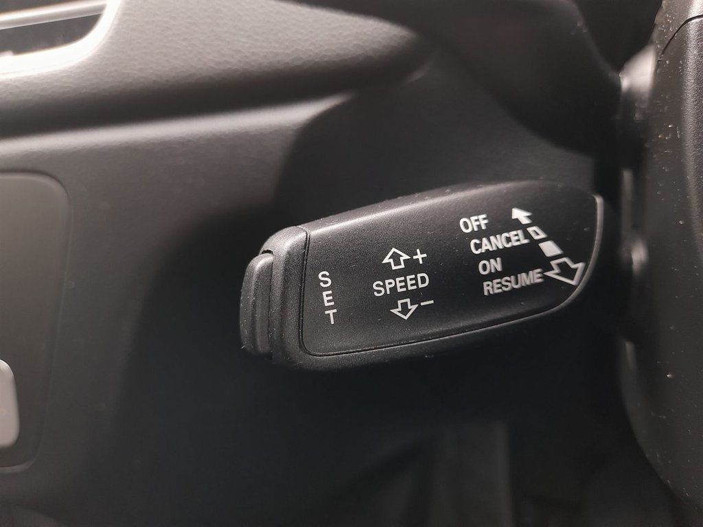 Used Audi Q3 2017 for sale - 77139328: Photo 17