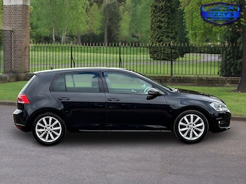 Used Volkswagen Golf 2014 for sale - 76211938: Photo 2