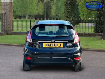 Used Ford Fiesta 2013 for sale - 77766349: Photo