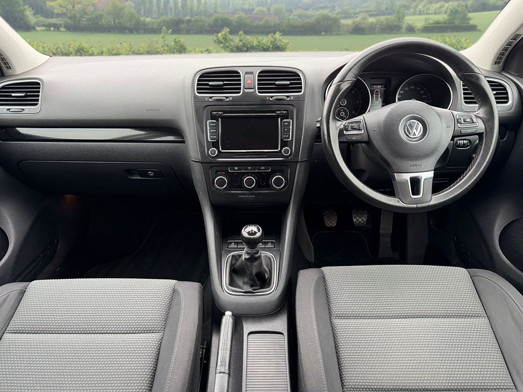 Used Volkswagen Golf 2011 for sale - 78201959: Photo 8