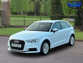 Used Audi A3 2017 for sale - 76924507: Photo
