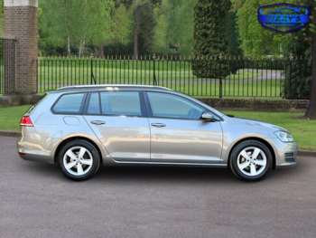 Used Volkswagen Golf 2017 for sale - 74685754: Photo