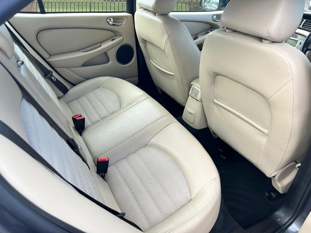 Used Jaguar X-Type 2008 for sale - 77528335: Photo 11