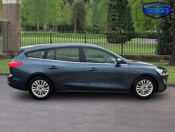 Used Ford Focus 2018 for sale - 78366272: Photo