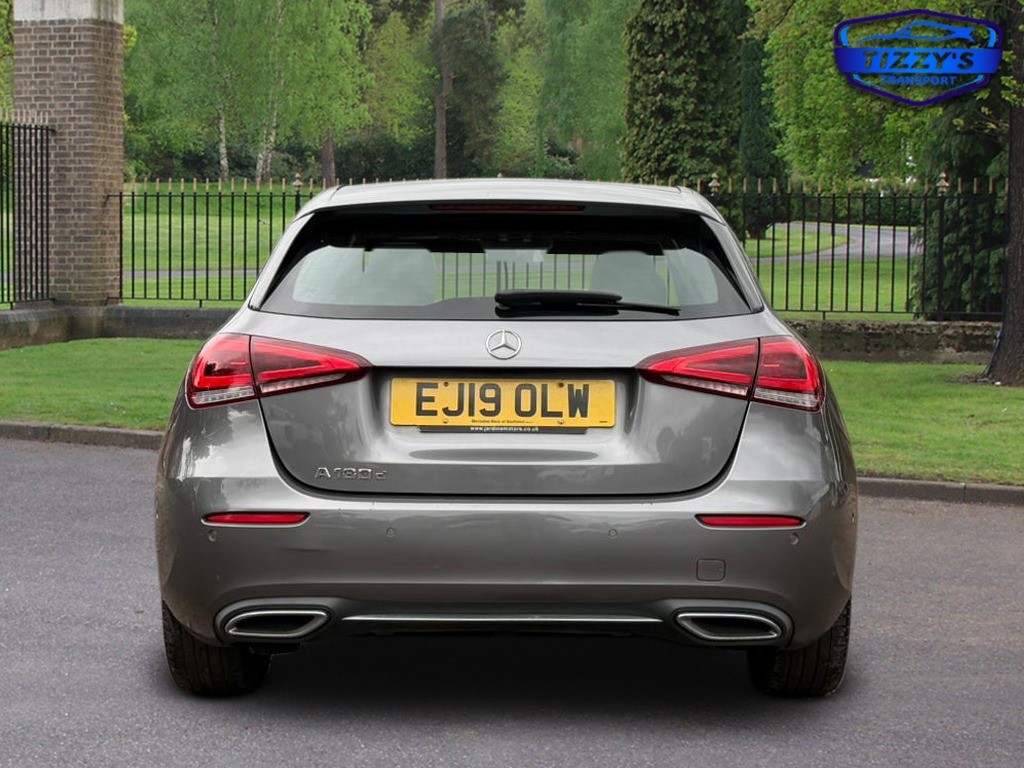 Used Mercedes-Benz A-Class 2019 for sale - 76418289: Photo 2