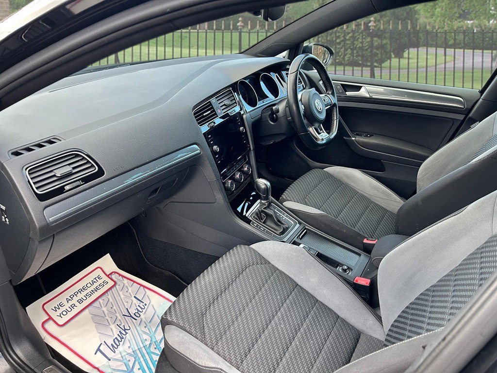 Used Volkswagen Golf 2019 for sale - 77240287: Photo 10