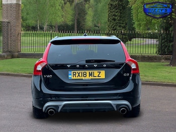 Used Volvo V60 2018 for sale - 77118584: Photo