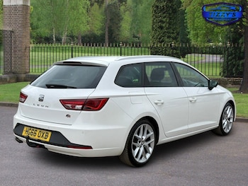 Used SEAT Leon 2017 for sale - 76107432: Photo