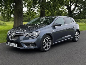 Used Renault Megane 2016 for sale - 78883961: Photo