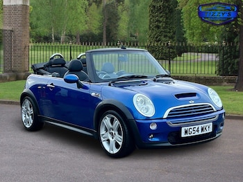 Used MINI Convertible 2005 for sale - 76058115: Photo