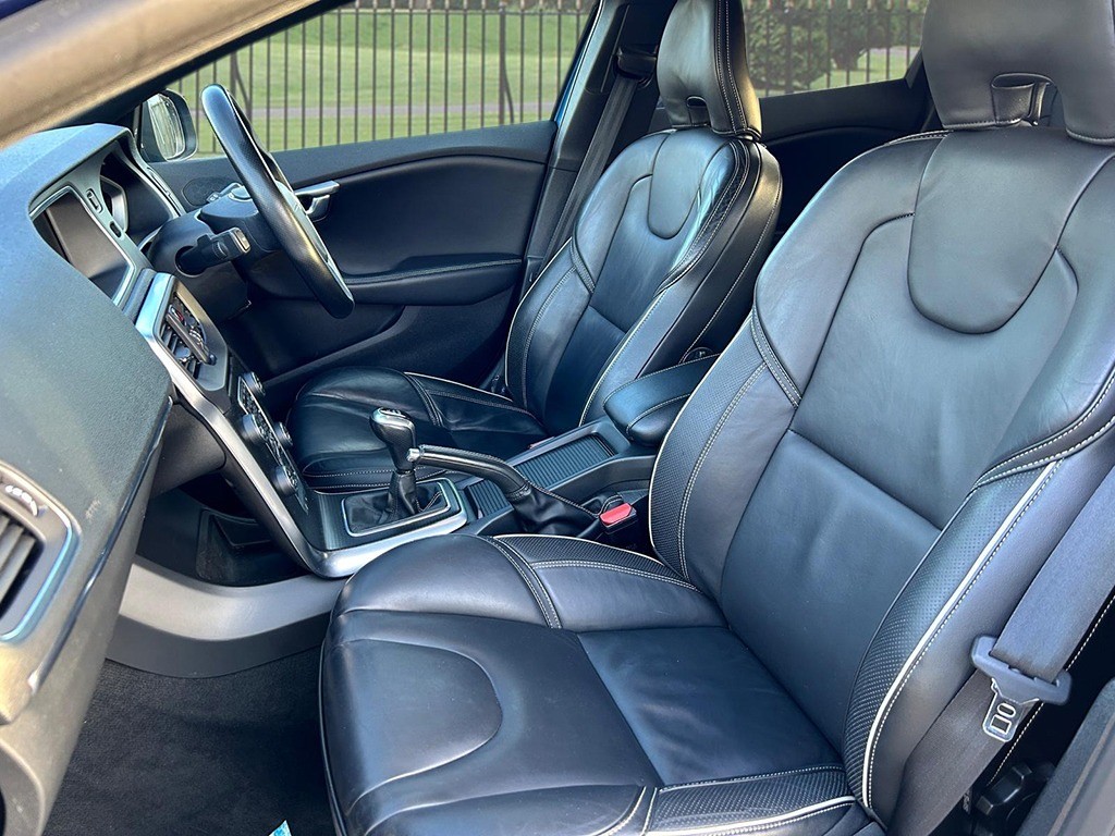 Used Volvo V40 2018 for sale - 77008207: Photo 11