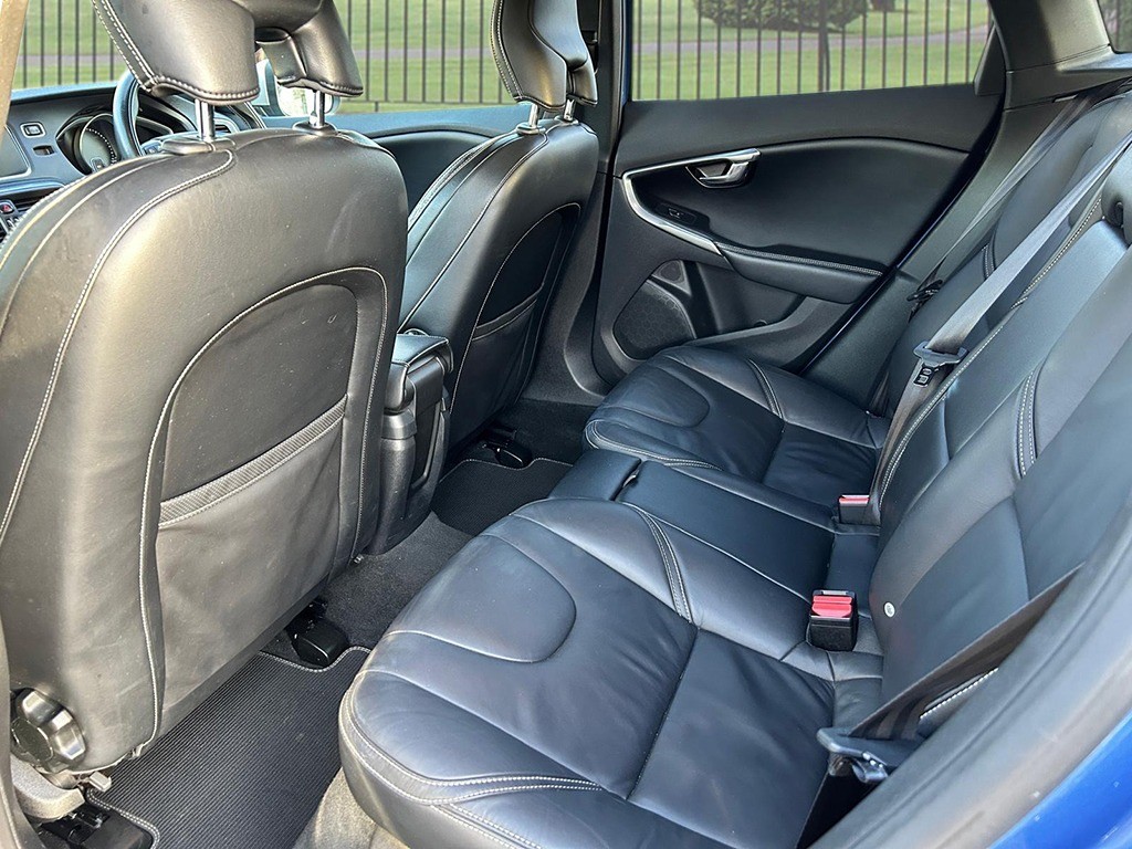 Used Volvo V40 2018 for sale - 77008207: Photo 12