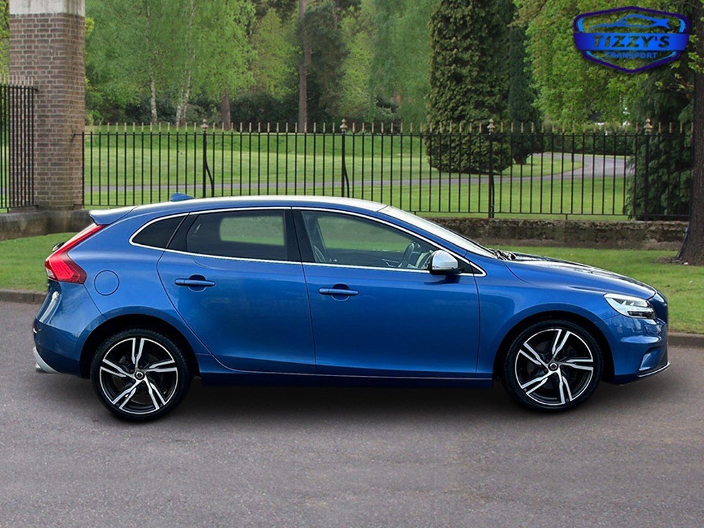 Used Volvo V40 2018 for sale - 77008207: Photo 2