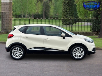 Used Renault Captur 2014 for sale - 77516144: Photo