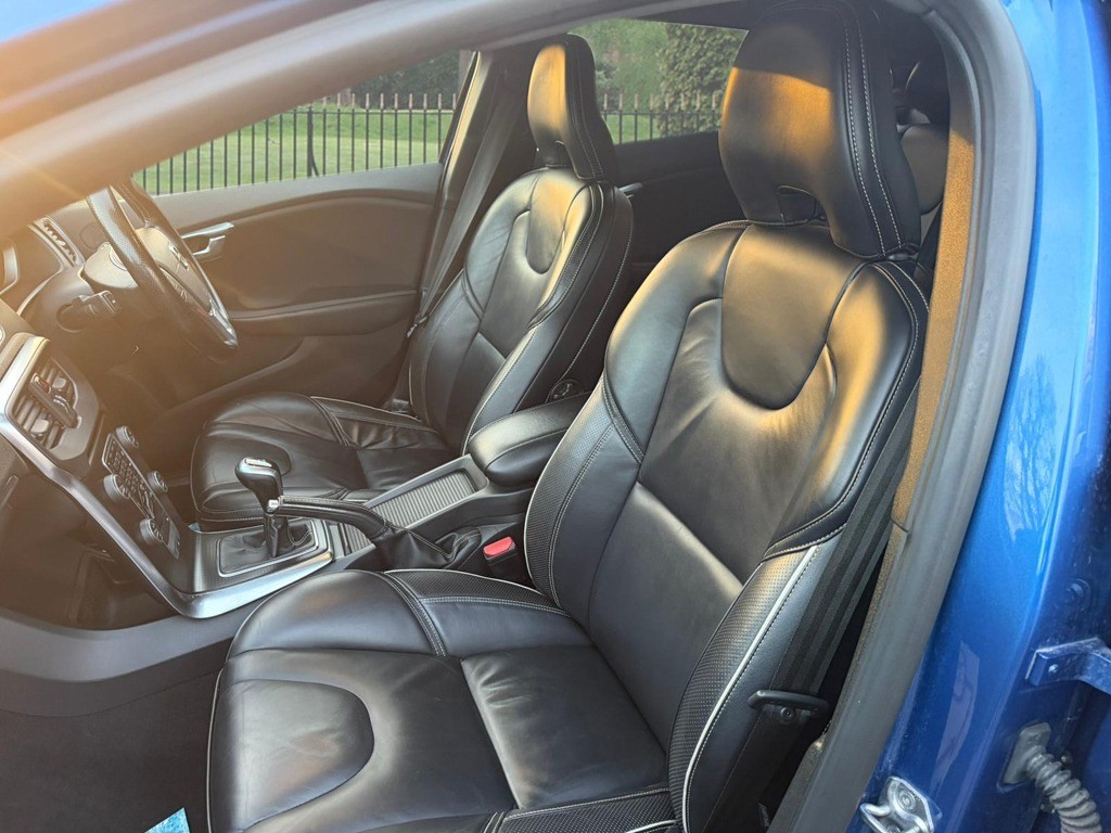 Used Volvo V40 2016 for sale - 78004616: Photo 11