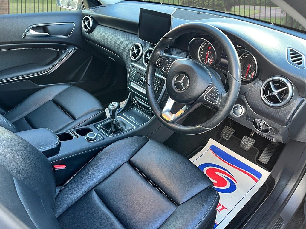 Used Mercedes-Benz A-Class 2017 for sale - 75664599: Photo 10