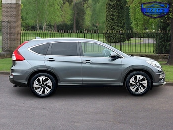 Used Honda CR-V 2015 for sale - 76225283: Photo 2