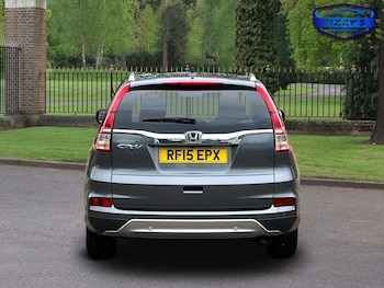 Used Honda CR-V 2015 for sale - 76225283: Photo 4