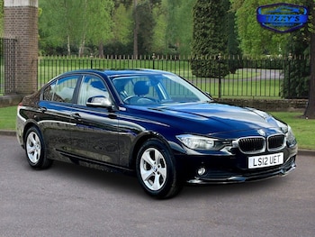 Used BMW 3 Series 2012 for sale - 77240290: Photo