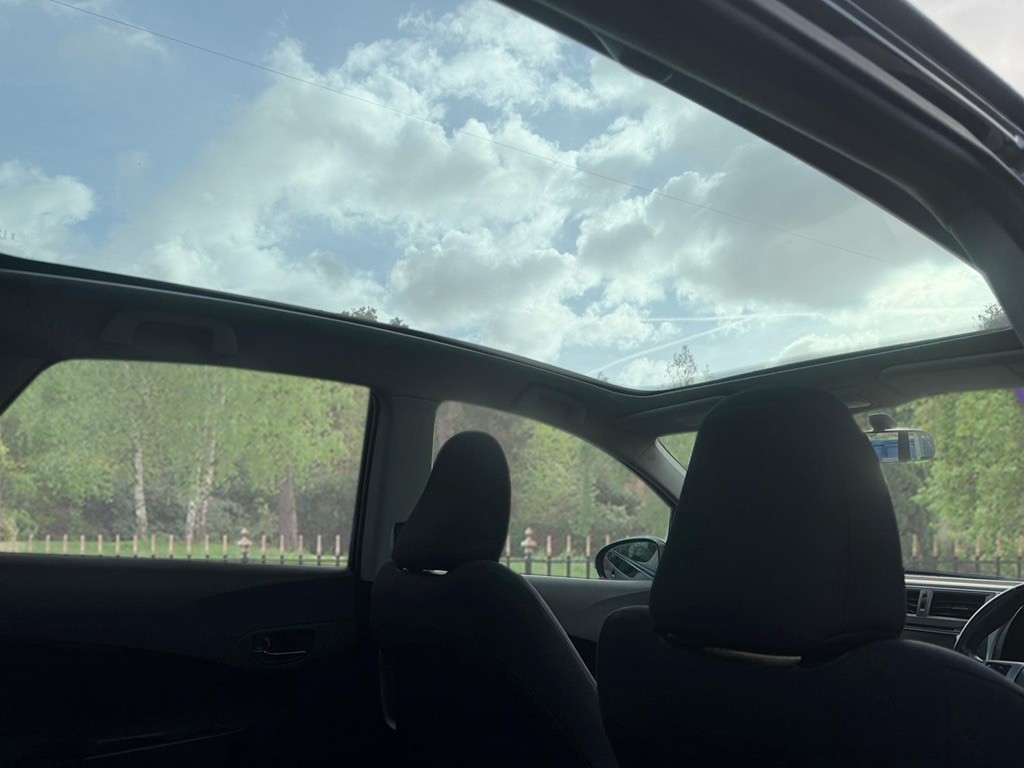 Used Toyota Verso 2011 for sale - 76363058: Photo 15