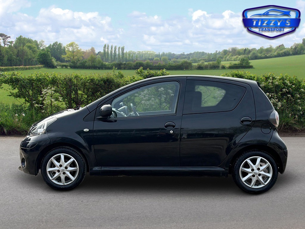 Used Toyota AYGO 2013 for sale - 77997229: Photo 6