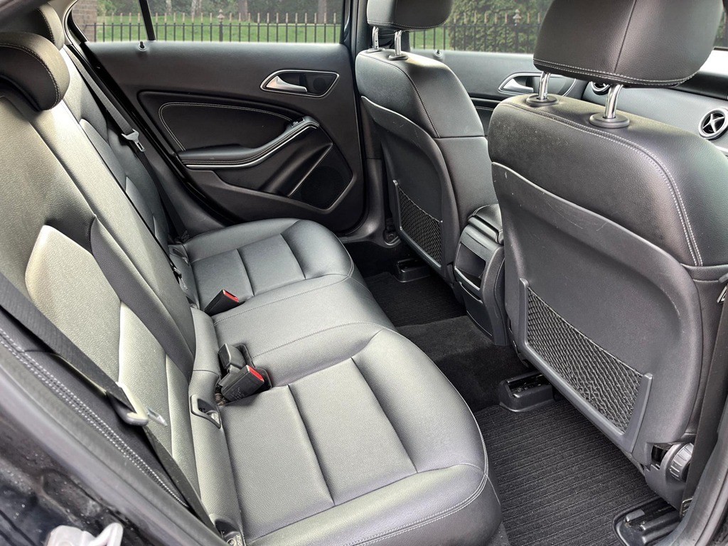 Used Mercedes-Benz A-Class 2015 for sale - 76430953: Photo 12