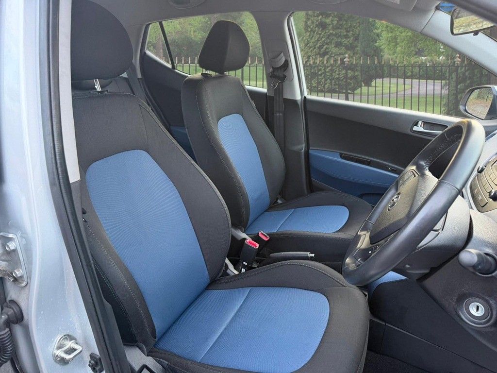 Used Hyundai i10 2014 for sale - 76741308: Photo 10