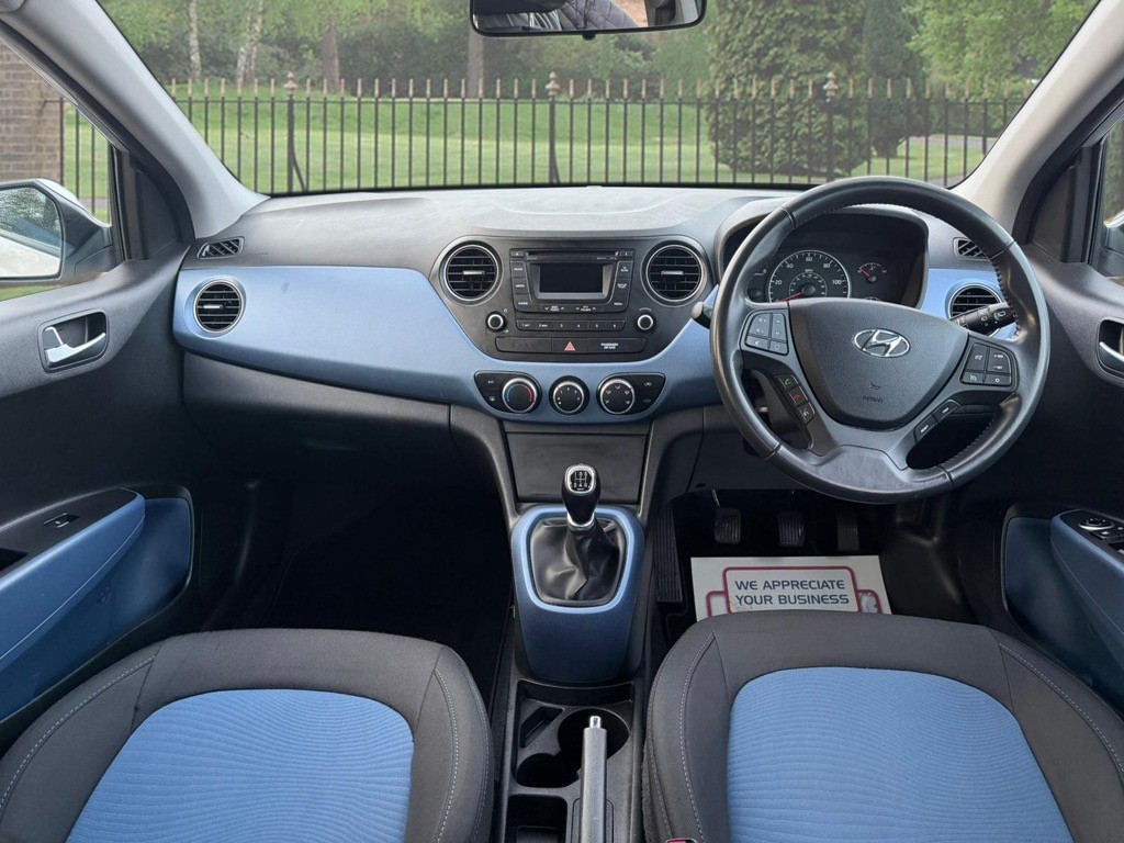 Used Hyundai i10 2014 for sale - 76741308: Photo 9