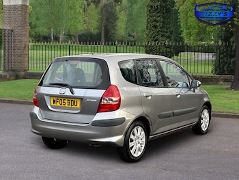 Used Honda Jazz 2005 for sale - 76858917: Photo