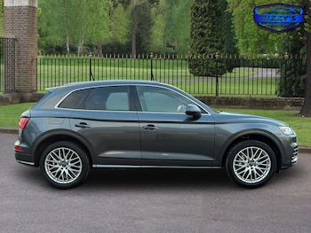 Used Audi Q5 2017 for sale - 77701091: Photo