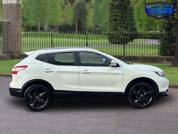 Used Nissan Qashqai 2016 for sale - 77572790: Photo