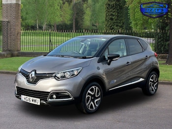 Used Renault Captur 2016 for sale - 77656240: Photo