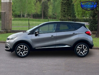 Used Renault Captur 2016 for sale - 77656240: Photo