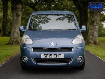 Used Peugeot Partner Tepee 2015 for sale - 79545562: Photo