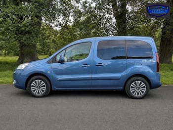 Used Peugeot Partner Tepee 2015 for sale - 79545562: Photo