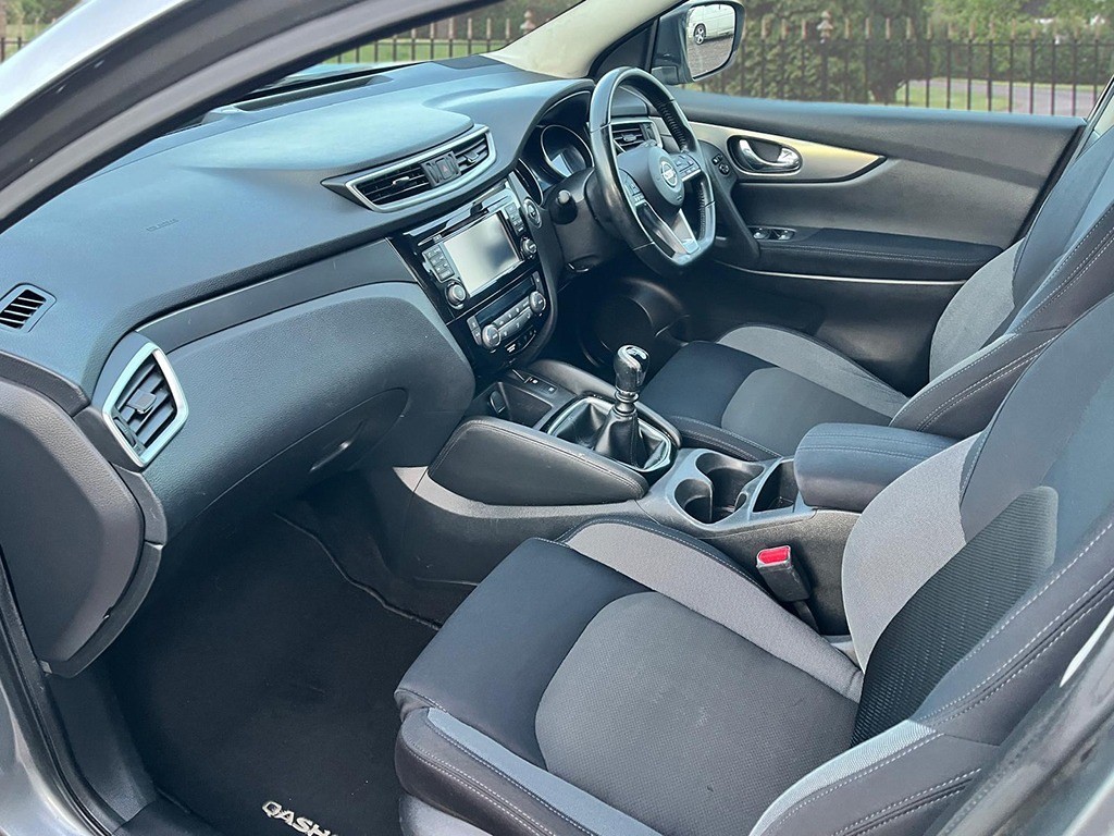 Used Nissan Qashqai 2017 for sale - 76402190: Photo 10