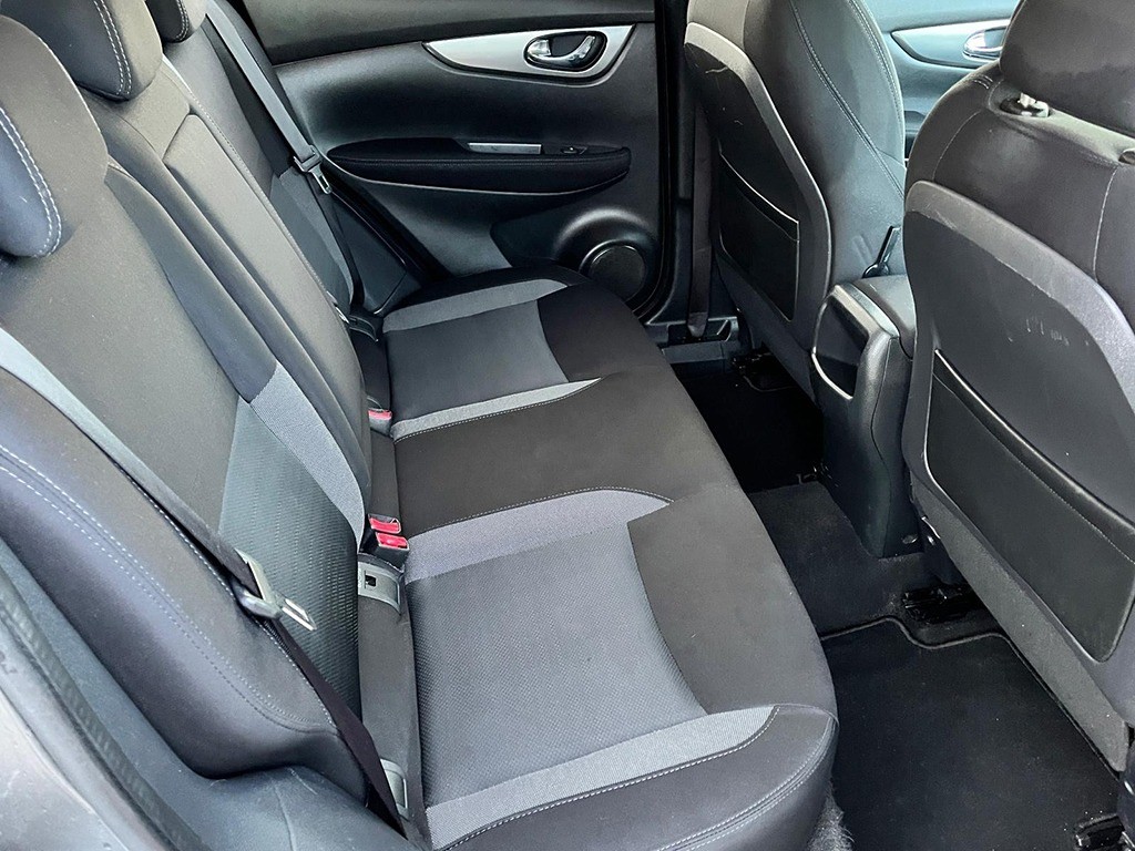 Used Nissan Qashqai 2017 for sale - 76402190: Photo 11