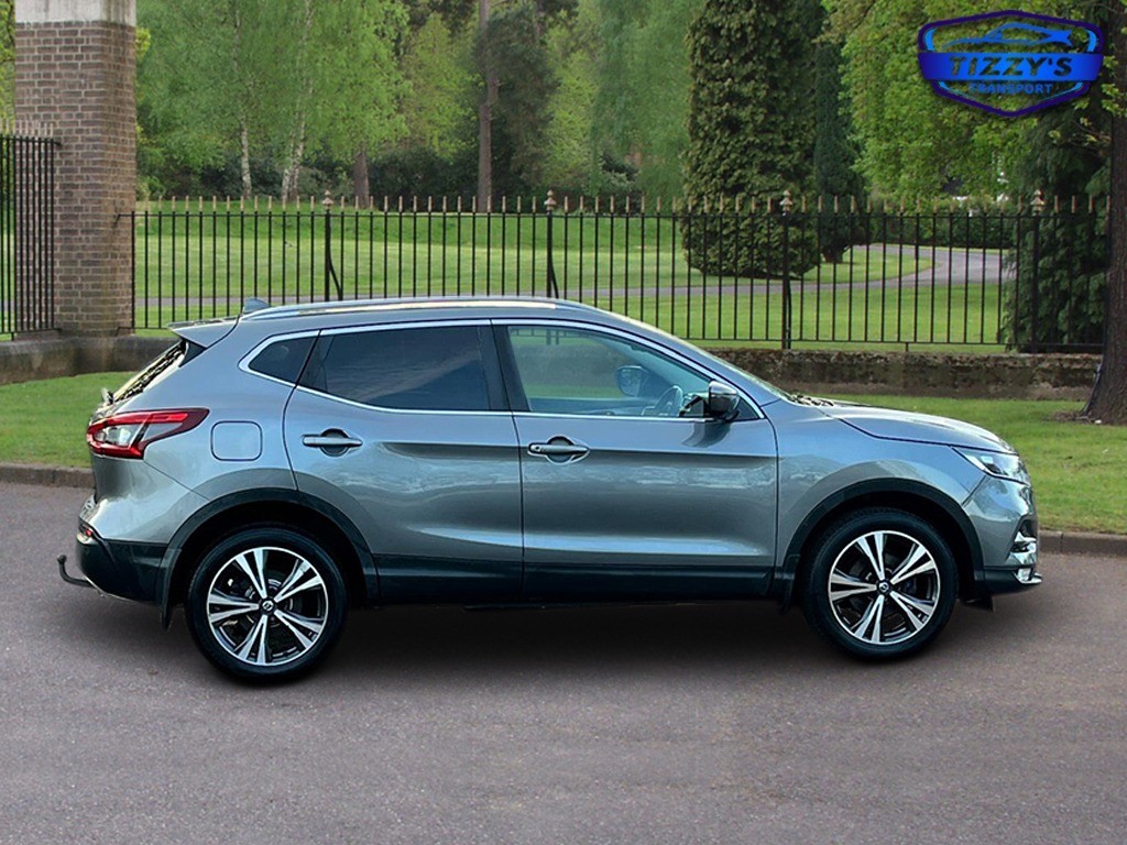 Used Nissan Qashqai 2017 for sale - 76402190: Photo 2