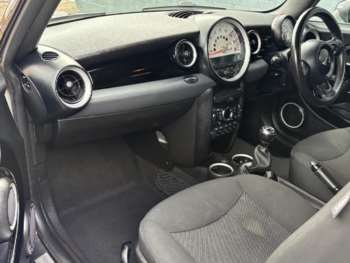 Used MINI Hatch 2011 for sale - 74211449: Photo