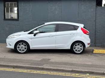 2012 (61) - 1.6 TDCi [95] Titanium ECOnetic 5dr