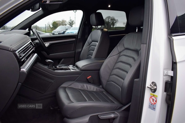 Used Volkswagen Touareg 2018 for sale - 76850683: Photo 11