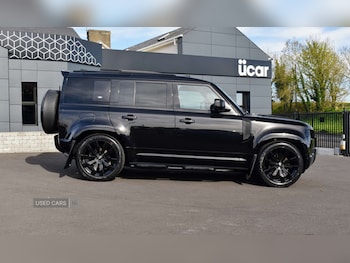 Used Land Rover Defender 2024 for sale - 78430671: Photo
