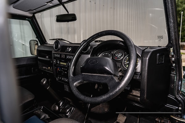 Used Land Rover Defender 2011 for sale - 76286852: Photo 13