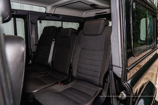 Used Land Rover Defender 2011 for sale - 76286852: Photo 15