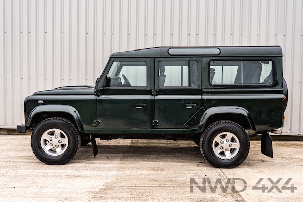 Used Land Rover Defender 2011 for sale - 76286852: Photo 3