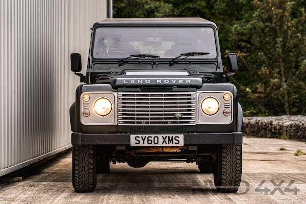 Used Land Rover Defender 2011 for sale - 76286852: Photo 5
