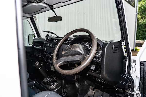 Used Land Rover Defender 2014 for sale - 75465573: Photo 19