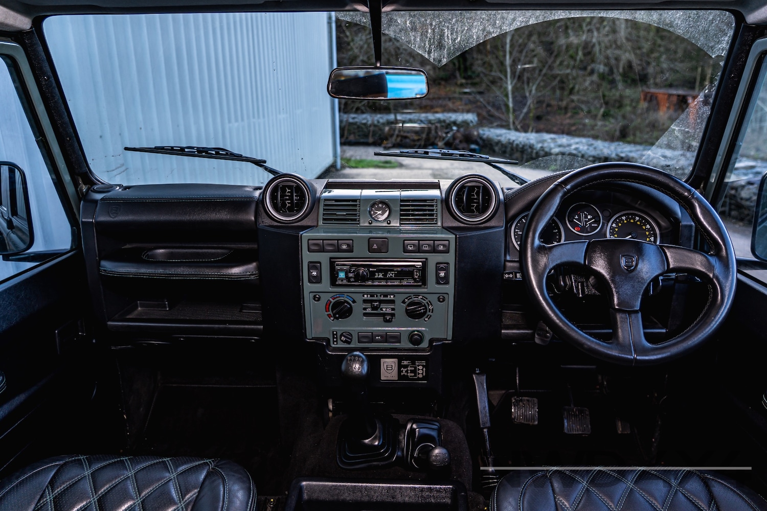 Used Land Rover Defender 2008 for sale - 76762816: Photo 10